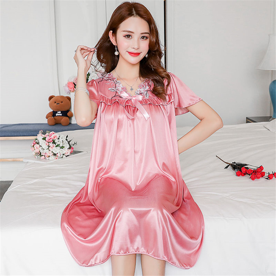 NEW Summer Ice Silk Nightgown  - Robe Silk Women avis et prix